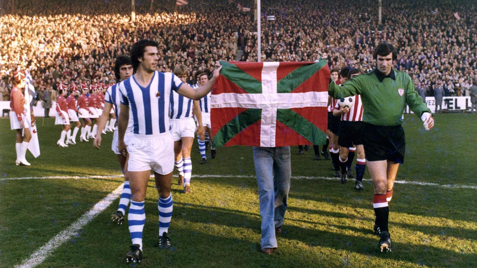 Ikurriña 1976