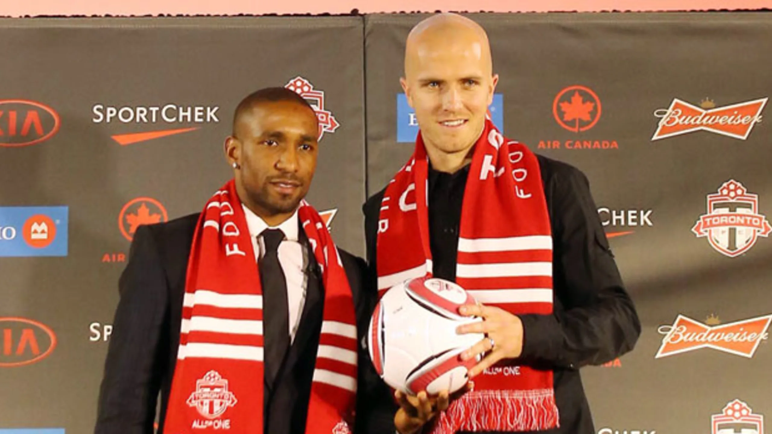 Jermain Defoe e Bradley Toronto FC